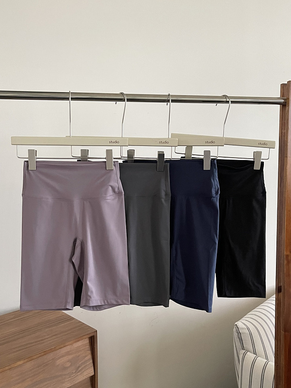 IT Lululemon 2-12