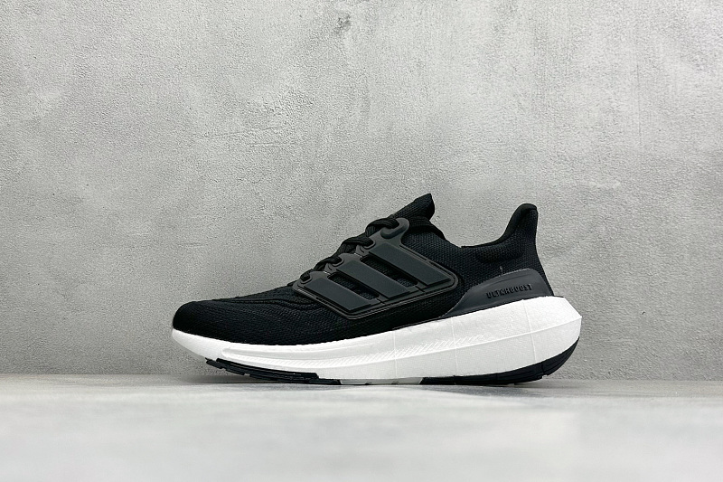 Zhenhui-Adidas Ultraboost Light W-GY9351
