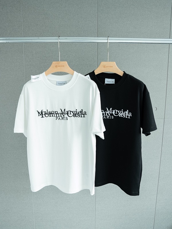 1+-0427497 Logo T S-Xl