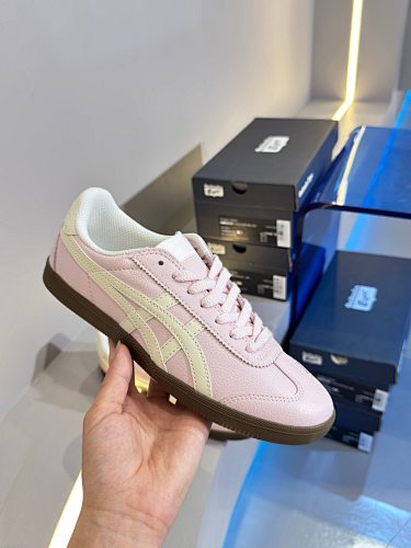 Shoes from 3125tiger