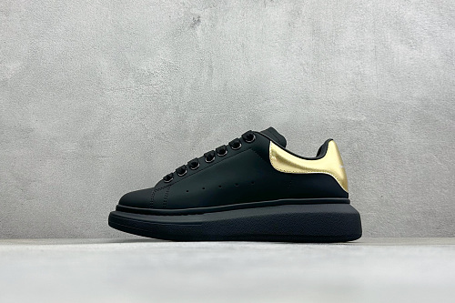 Zhenhui-Alexander McQueen