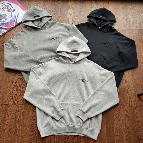 The Model Wear Size L In The Photo