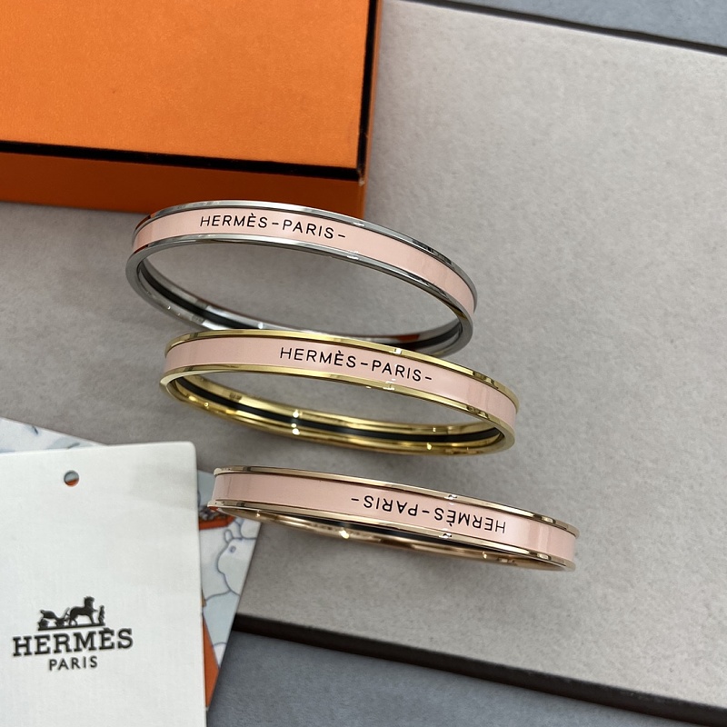 Bracelet from 3125tiger