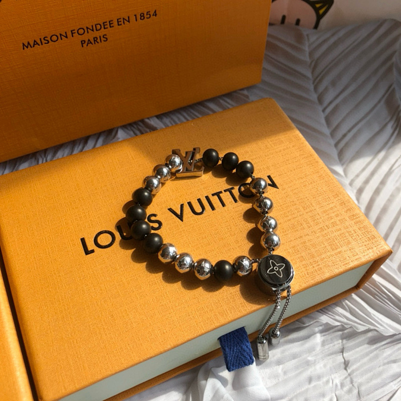 Bracelet from 3125tiger