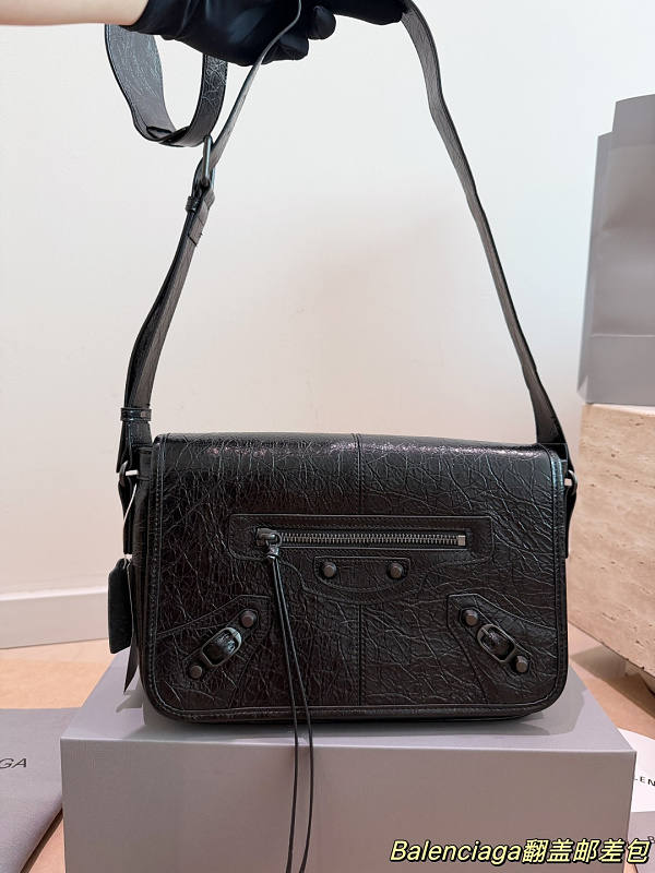 Balenciaga Xinxin 27 18cm