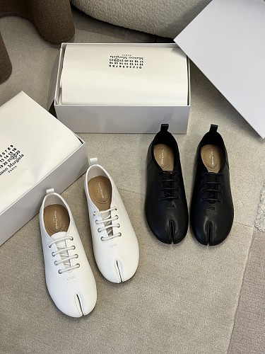 Shoes from 3125tiger