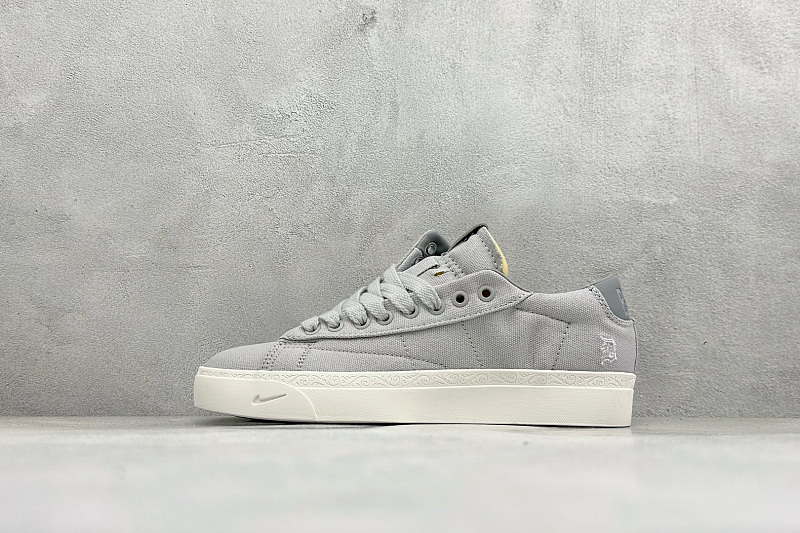 Zhenhui-Devin Booker X Nike Blazer Low -HQ2054-001
