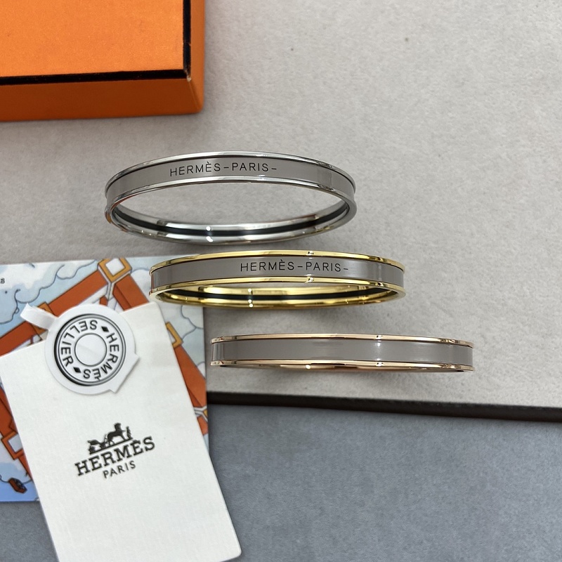 Bracelet from 3125tiger