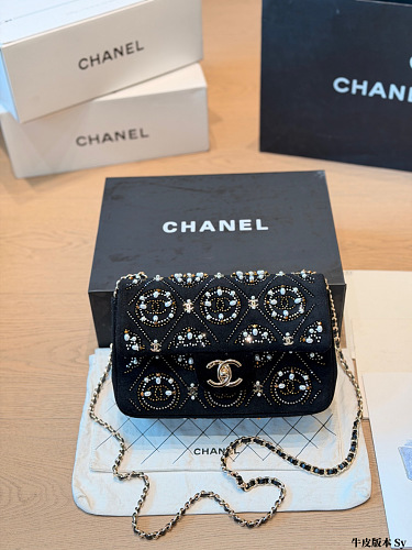 Xinxin Chanel 23 17cm