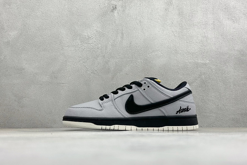Zhenhui-K Nike SB Dunk Low