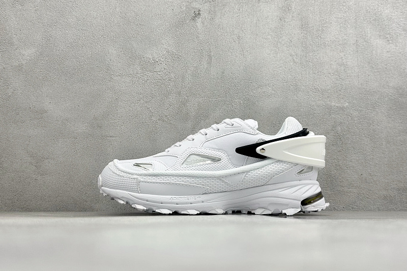 Zhenhui-Raf Simons Response Trail -B24110