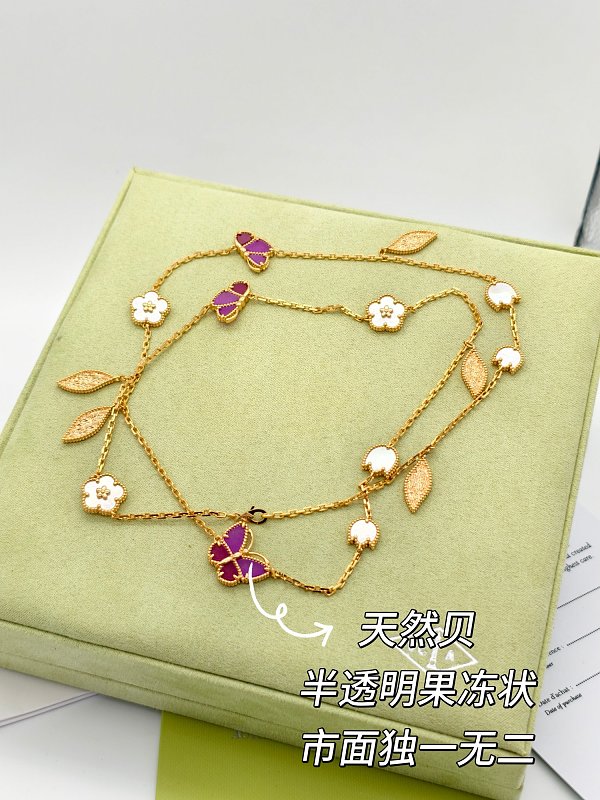Necklace from 3125tiger