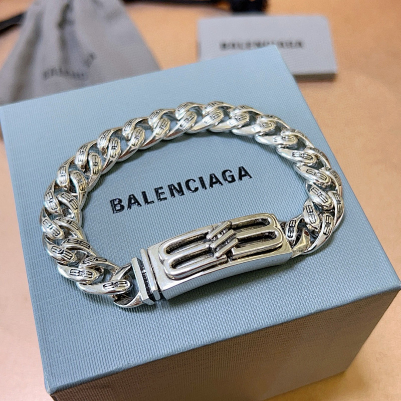 Bracelet from 3125tiger