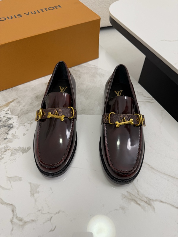 Shoes from 3125tiger