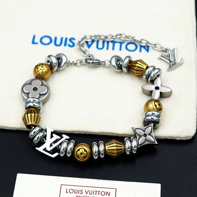 Bracelet from 3125tiger