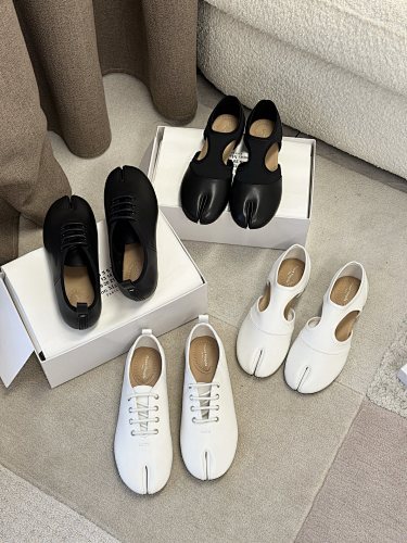 Shoes from 3125tiger