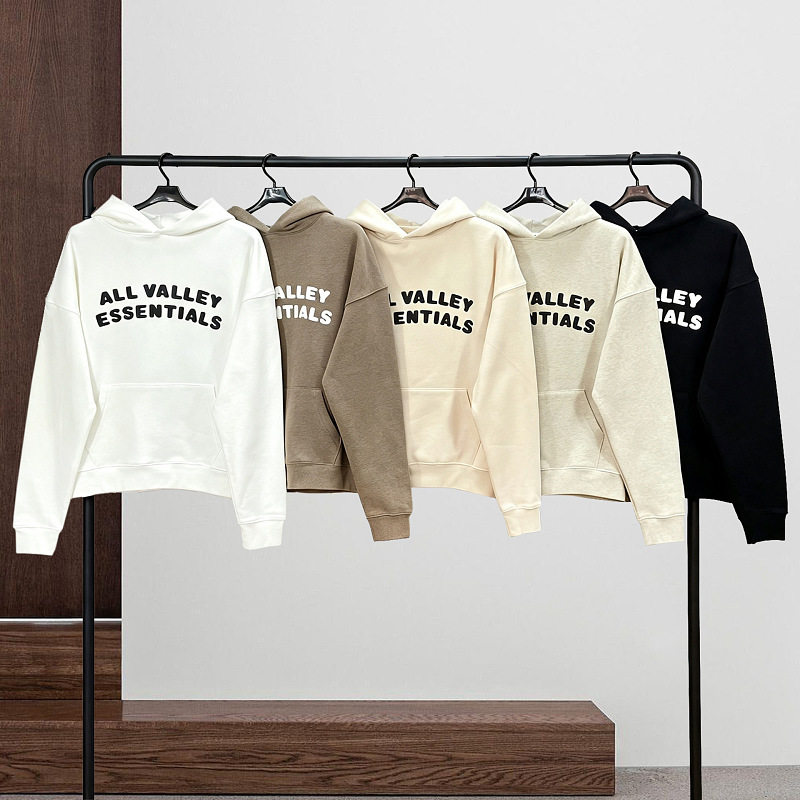 Lili-2456676 Essentials Hoodie