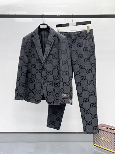 Pants from 8Billion