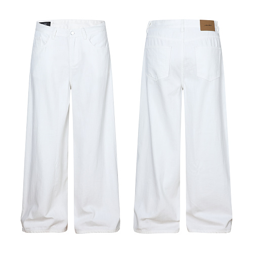 Jeans from 8Billion