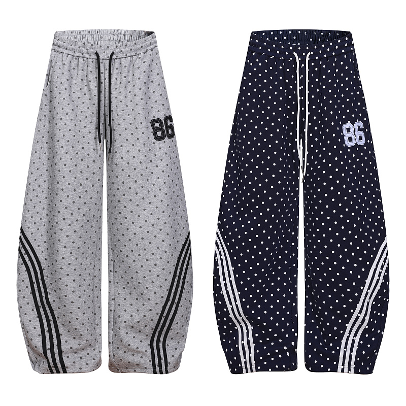 Sweatpants from 8Billion