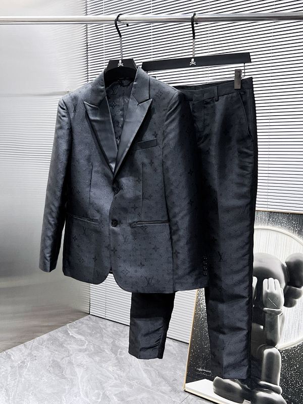 Pants from 8Billion