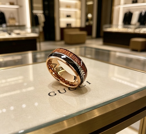 Ring from 8Billion