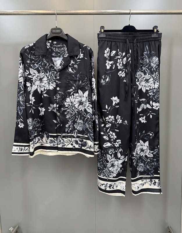 Pants from 8Billion