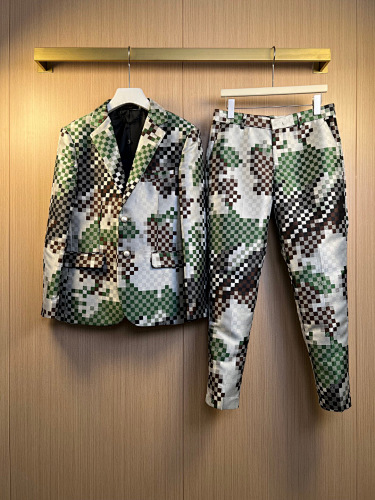 Pants from 8Billion