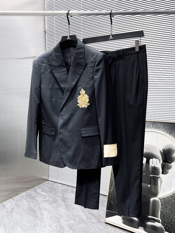 Pants from 8Billion
