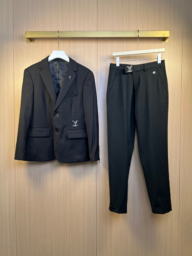 Pants from 8Billion