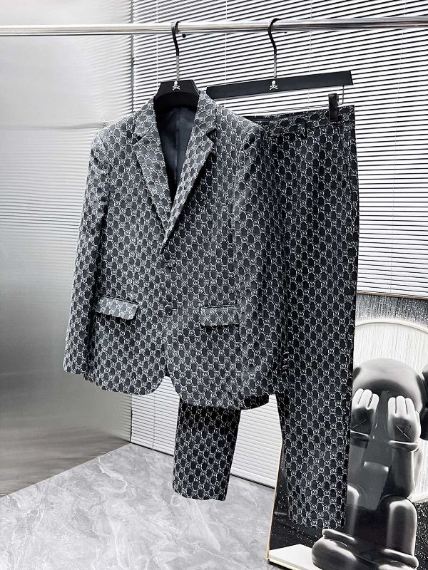 Pants from 8Billion