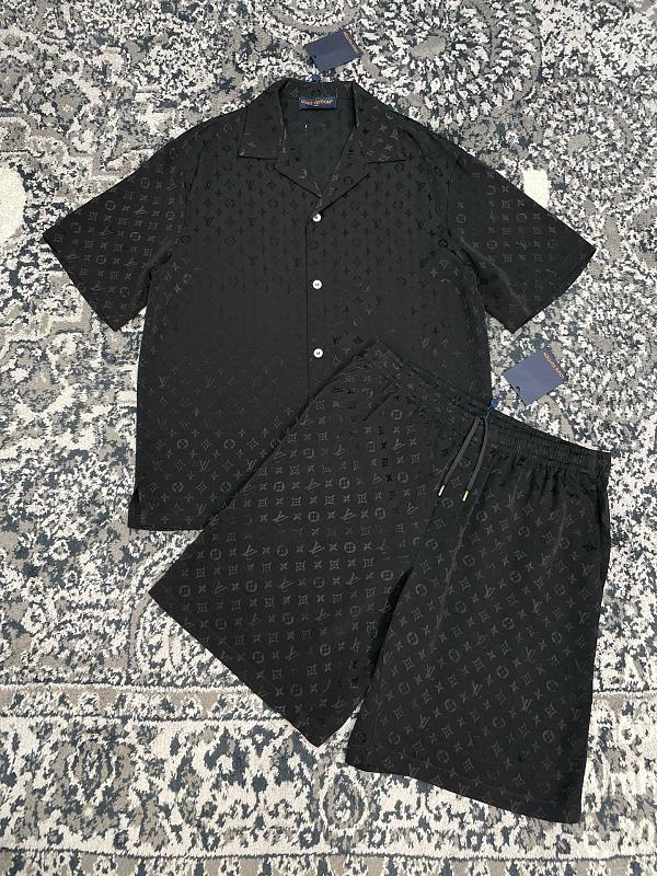 Pants from 8Billion