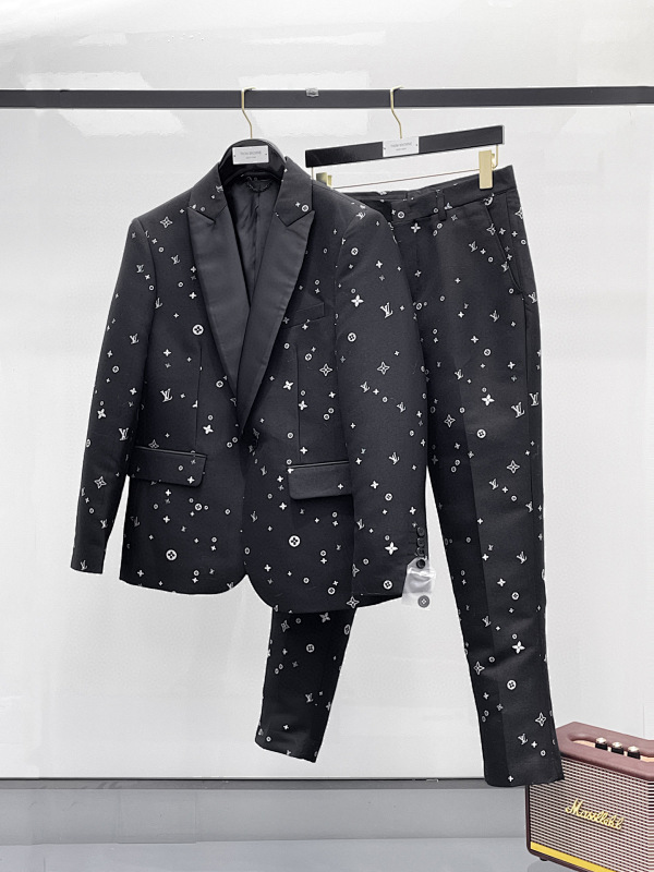 Pants from 8Billion