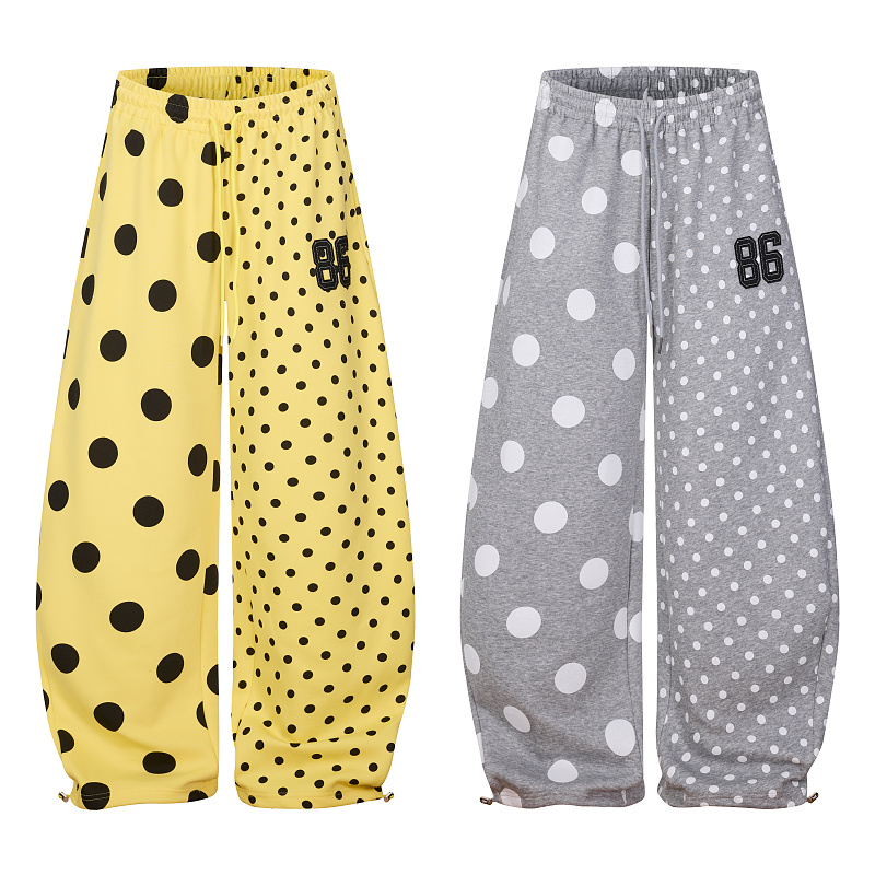 Sweatpants from 8Billion
