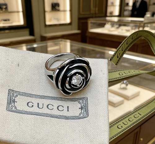 Ring from 8Billion