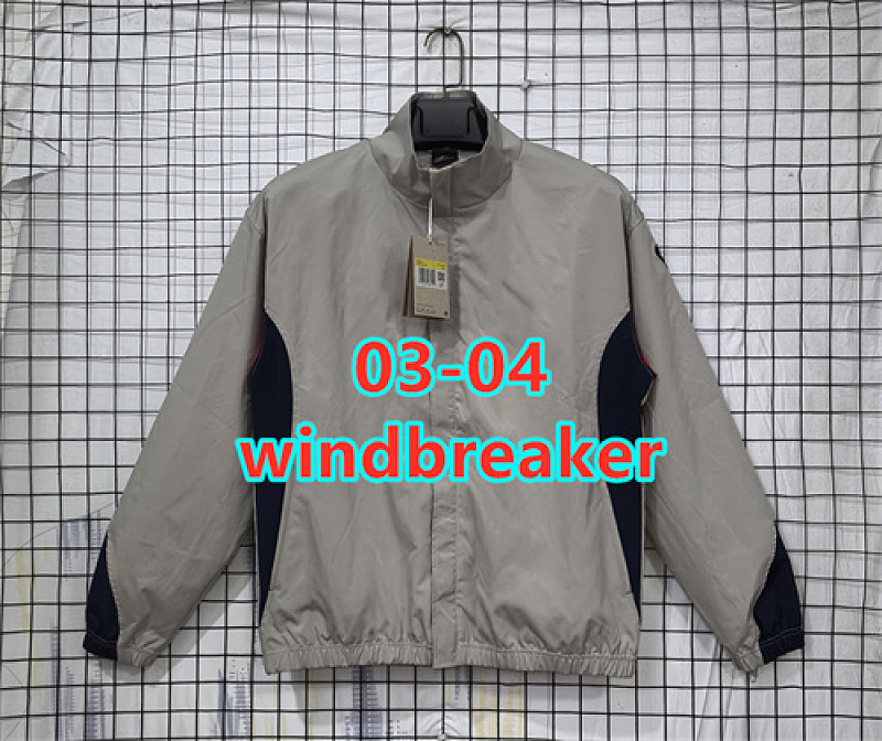 03-04 Barcelona Retro Windbreaker S-2XL