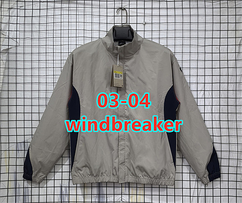 03-04 Barcelona Retro Windbreaker S-2XL