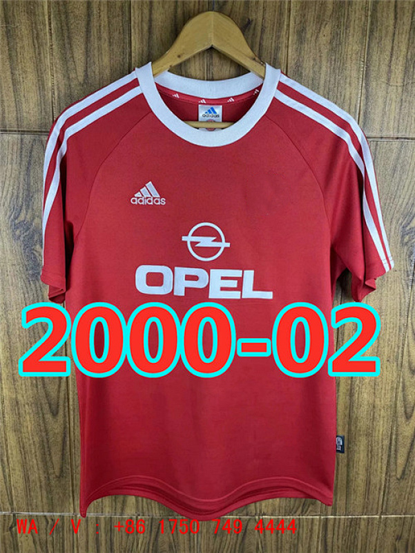 Bayern Retro TopThai Quality Home Jersey S-2XL