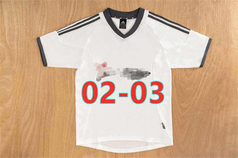 Bayern Away Retro Jersey S-2XL