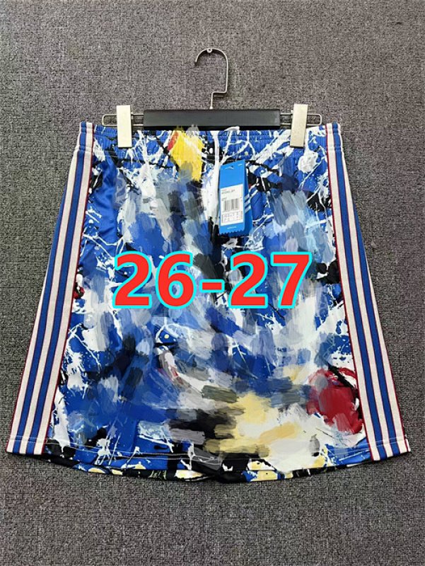 26-27 Manchester United Special Fans Version Shorts S-2XL