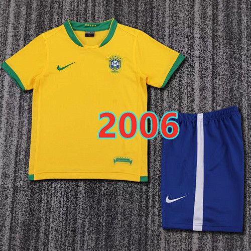 Brazil Home Retro Kids Jersey+shorts 16 -28