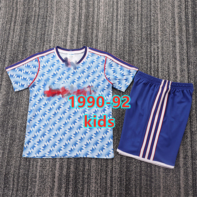 Manchester United Away Retro Kids Kit 16 -28