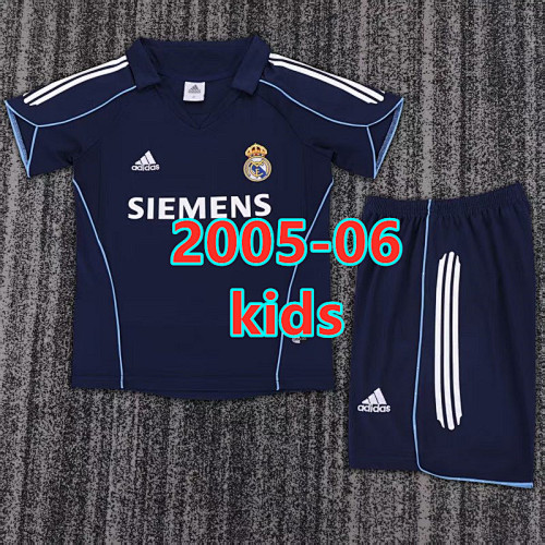 Real Madrid Away Kids Retro Jersey+shorts 16 -28