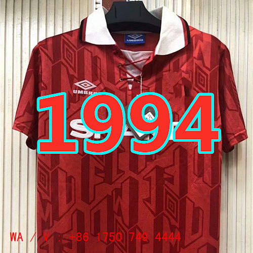 Manchester United Retro TopThai Quality Home Jersey S-2XL