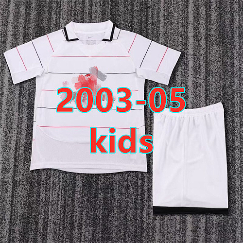 Manchester United Away Retro Kids Kit 16 -28