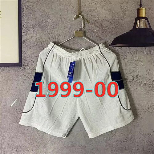 Manchester United Retro Away Shorts S-2XL