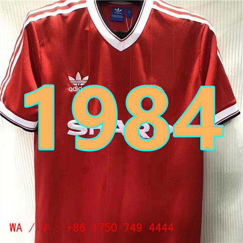 Manchester United Retro TopThai Quality Home Jersey S-2XL