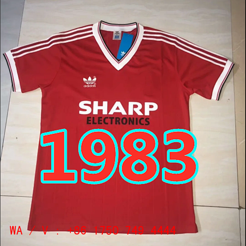 Manchester United Retro TopThai Quality Home Jersey S-2XL