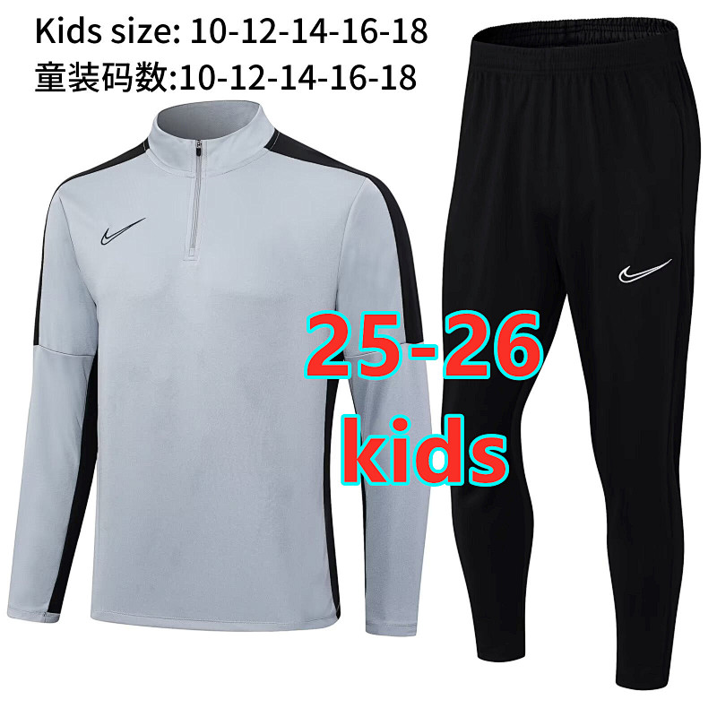 Nike 25-26 N-K Kids Tracksuit 10- 18