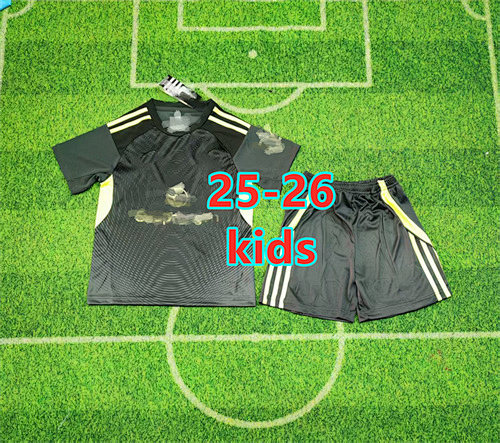 25-26 Manchester United Goalkeeper Kids Jersey+shorts Kit 16 -28
